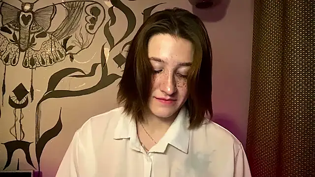 mally_luxxx - Mally_luxxx's free webcam - UK Sex Cams