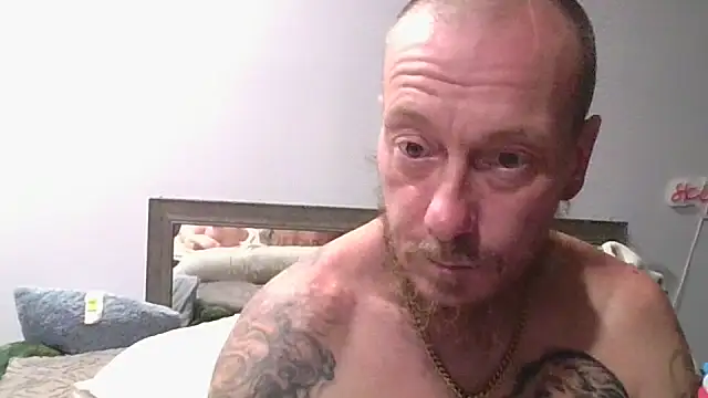 deepinnnnn - Deepinnnnn's free webcam - UK Sex Cams