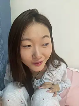 qingqing005 - Qingqing005's free webcam - UK Sex Cams