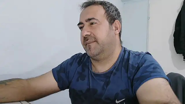 big_snakee (Ask my age) - Does anyone want sperm? :wanker: