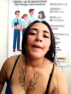 maye__13 - MAYE__13's free webcam