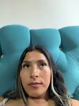 cami_leon2 - Cami_Leon2's free webcam