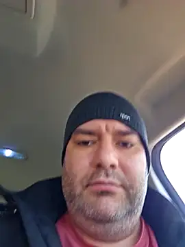 andrew1900529 (Ask my age) - make me cum + 5 min  toy controll