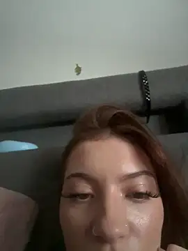 Webcam Model (SofieKayla)  is live.Free join now!