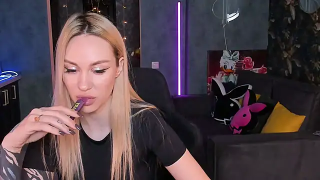 blckmirrorr (F young) - Make MY DAY 💋❤️