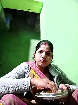 Webcam Model (Karishma_cute)  is live.Free join now!