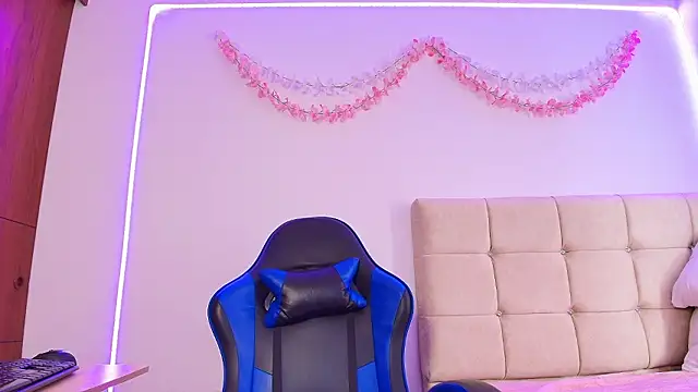 dulce_mariaa___ - Dulce_mariaa___'s free webcam - UK Sex Cams