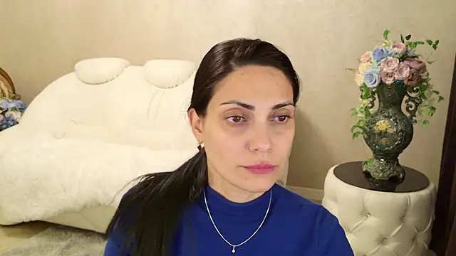 lovelybeatrice - LovelyBeatrice's free webcam - UK Sex Cams