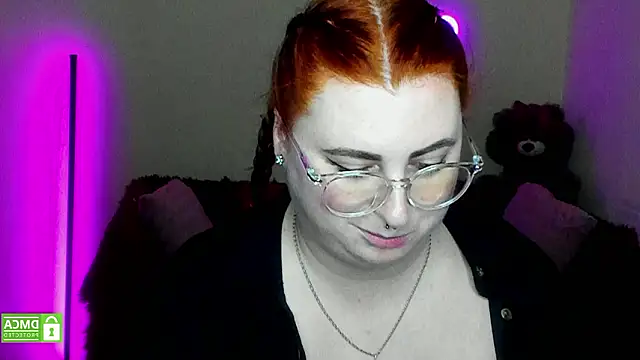 Alicia_love00 webcam