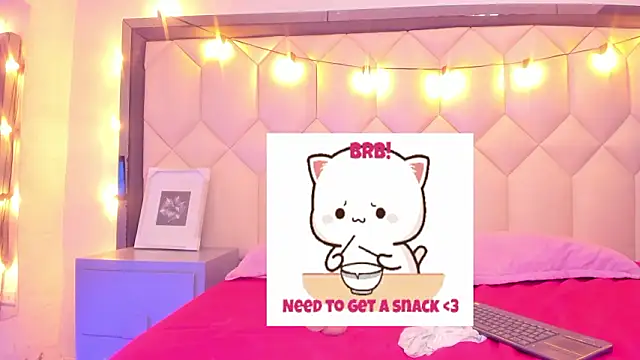 scarletbigbug (F young) - wet my shirt