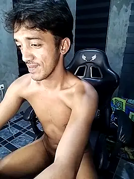 rowycam (M young) - Shirt off