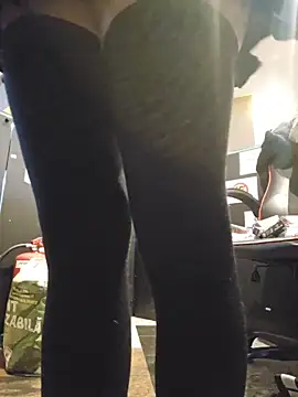 yurixo (F young) - Up top and show boobs in public