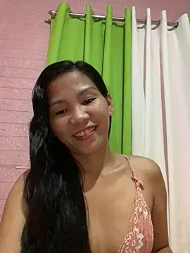 cleo17 - Cleo17's free webcam - UK Sex Cams