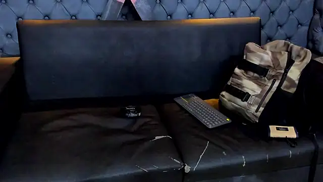 pixelboy_ - PixelBoy_'s free webcam - UK Sex Cams