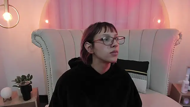 katsuraren - KatsuraRen's free webcam - UK Sex Cams