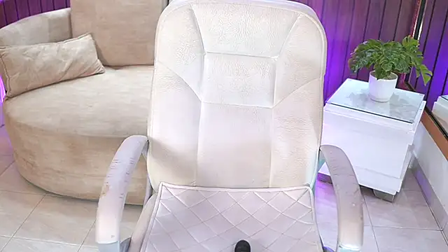 izislust - IzisLust's free webcam