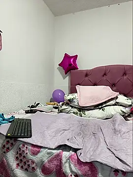 Webcam Model (Melinaa-sex)  is live.Free join now!