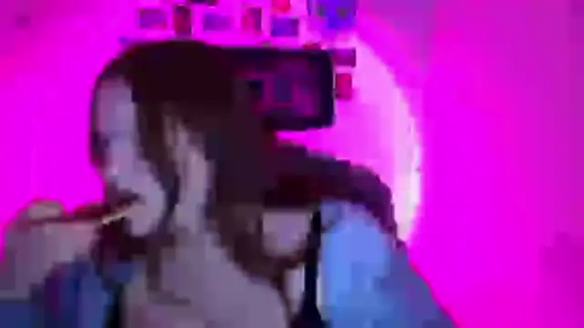 kitty_mia_kitty - Kitty_Mia_Kitty's free webcam - UK Sex Cams