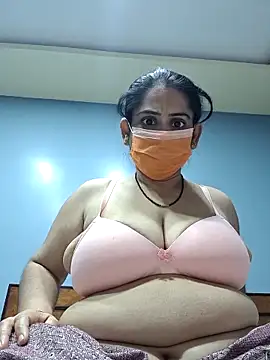 diyam4002 - Diyam4002's free webcam