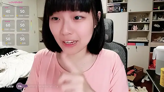 美女87wawa在线直播