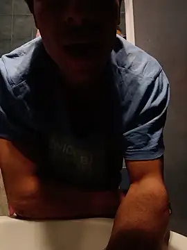 mrmancino - MrMancino's free webcam - UK Sex Cams