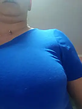 kristenvega (F milf) - Squirt