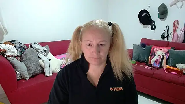 emperabigbootybigass - Emperabigbootybigass's free webcam - UK Sex Cams