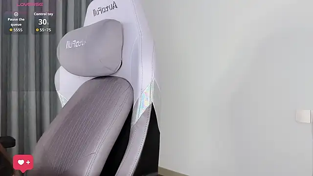 等你多久我都愿意🎀才怪(～￣▽￣)～ 大厅尺度有限，pvt c2c专属请点私信​pm。💗