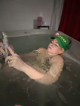 Webcam Model (MarlaFknSinger)  is live.Free join now!