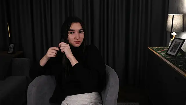 hermilaclap - HermilaClap's free webcam - UK Sex Cams