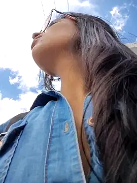 astrid-- - Astrid--'s free webcam - UK Sex Cams