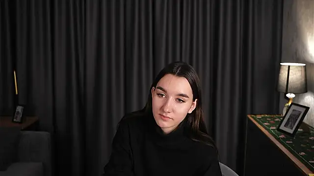 hermilaclap - HermilaClap's free webcam - UK Sex Cams