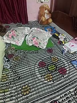 Little-Roshni webcam