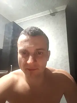 boltlowq - Boltlowq's free webcam - UK Sex Cams