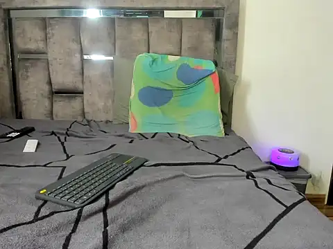 Master_Ruthless777 webcam