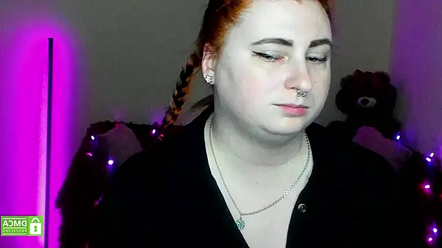 Alicia_love00 webcam