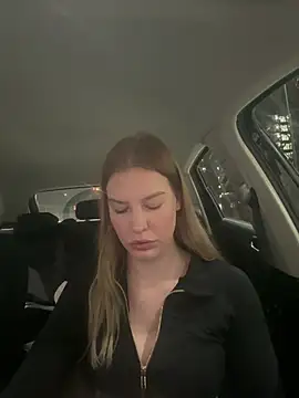 Chloemillerrxx webcam