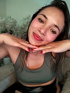 Kiaraa88 webcam