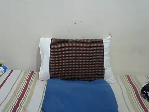 Rasta_tattooed webcam