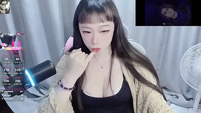 diaperlilinai0210 webcam