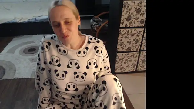 your_guilty_pleasure1 - Your_guilty_pleasure1's free webcam - UK Sex Cams