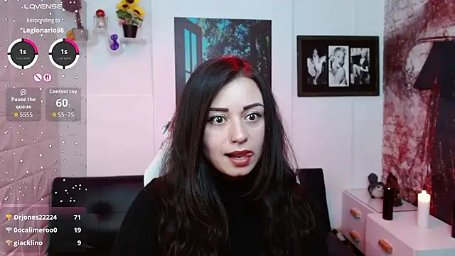 eva_roussell (F young) - completely naked 🤭