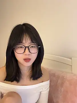 ella-aaaaa - Ella-AAAAA's free webcam - UK Sex Cams