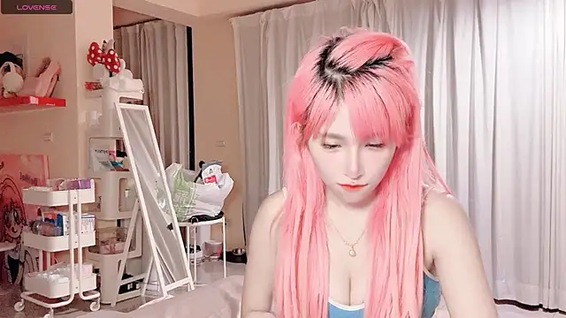 美女jiajia_0902在线直播