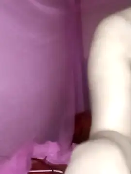 Hotcouple1100 webcam