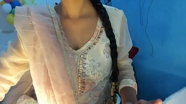 loveyouforever666 (F young) - DILDO IN ASS