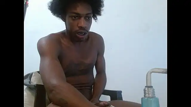 Larry-n-clouds webcam