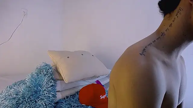 BabyAndy_ webcam
