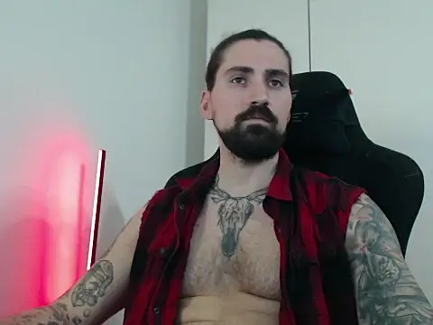 mateohunk - MateoHunk's free webcam - UK Sex Cams