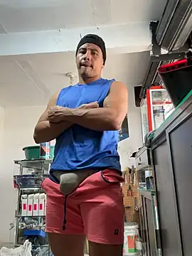 paul22cm- (Ask my age) - slide my cock out